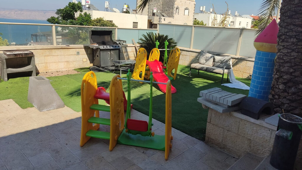 Вилла "Дувдеван" в Тверии (Фото: Моран Хаймович) וילה דובדבן באחוזת כינורות בטבריה