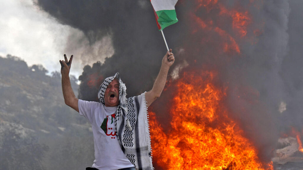 Riots in the Nablus area of the West Bank (Photo: AFP) מחאות ועימותים בכפר ביתא ליד שכם הגדה המערבית