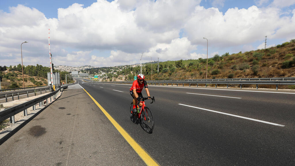 כבישים ריקים בירושלים
