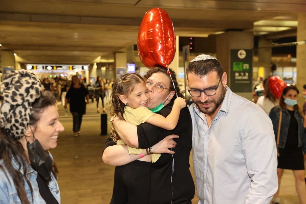 הודיה מונסנגו נחתה בישראל