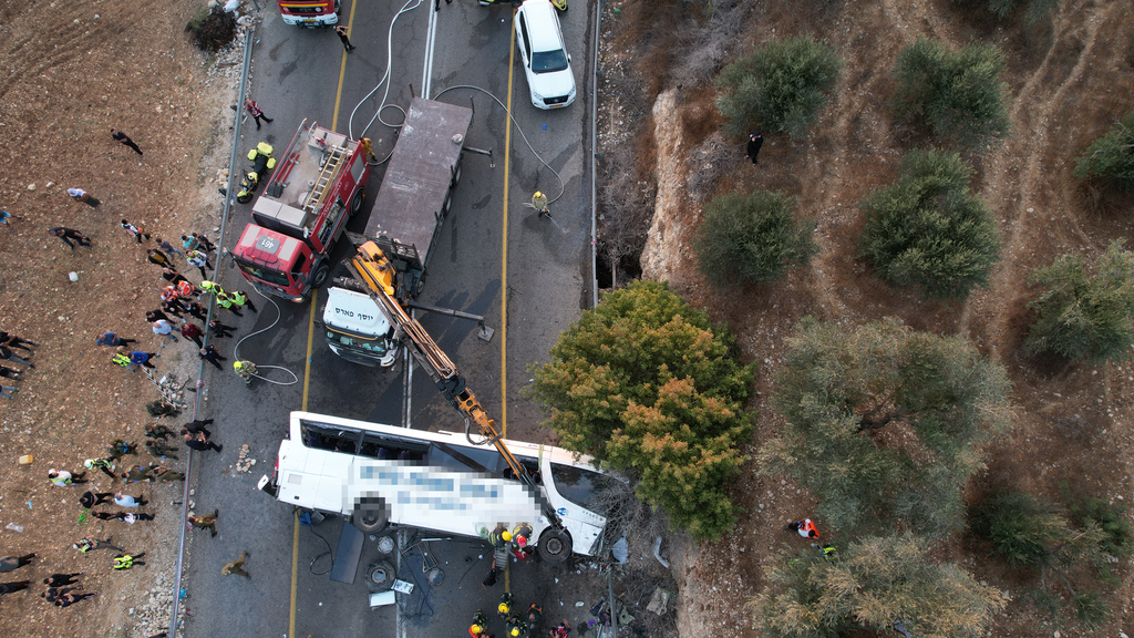 תאונה קשה בין אוטובוס לרכב פרטי ליד חורפיש שבגליל