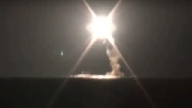 רוסיה שיגרה טיל שיוט על קולי מ צוללת