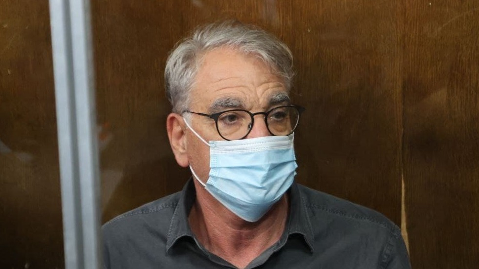 Проф. Арье Левин в мировом суде (Фото: Моти Кимхи) פרופסור אריה לוין בהארכת המעצר