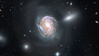 גלקסיות קטנות נעות במסלול לקראת התנגשות עם גלקסי גדולה. בדרכן הן ״מחממות״ את החומר האפל שסביב הגלקסיה באמצעות ״חיכוך דינאמי״ שהוא תופעה מוכרת של כוח הכבידה