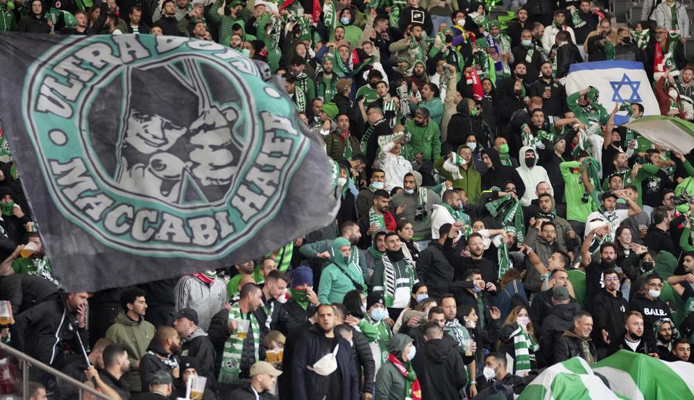 Supporters of Haifa attend a group E Europa Conference League soccer match between 1. FC Union Berlin and Maccabi Haifa FC in Berlin 