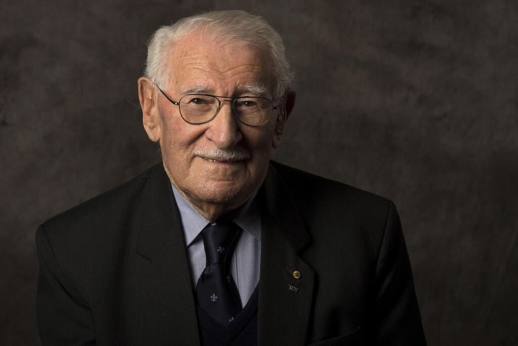 Holocaust survivor Eddie Jaku poses for a photograph in Sydney, Australia 