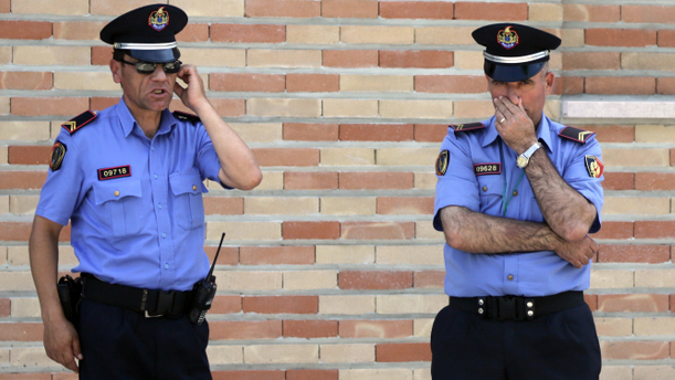 שוטרים באלבניה