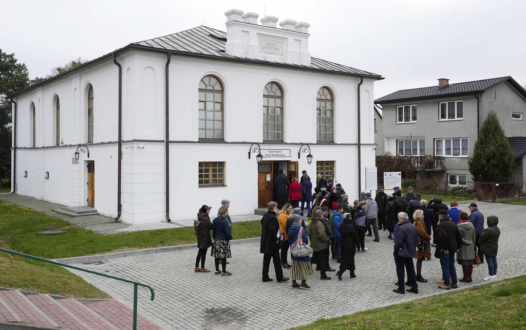  the renovated synagogue in Wojslawice, Poland