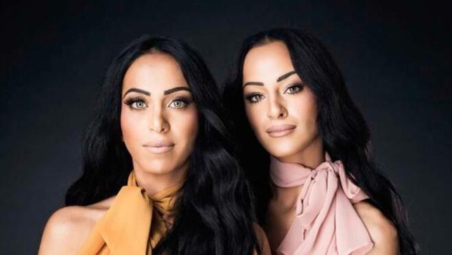 האחיות ראניה וג'ינה, מעצבות אופנה מיפו