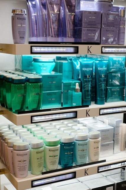 Косметика Kerastase для профессионального ухода за волосами в дьюти-фри (Фото предоставлено дьюти-фри James Richardson) Косметика Kerastase для профессионального ухода за волосами