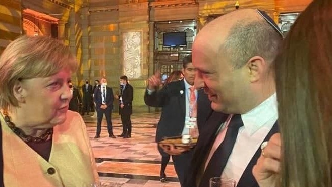 נפתלי בנט ואנגלה מרקל בוועידת האקלים