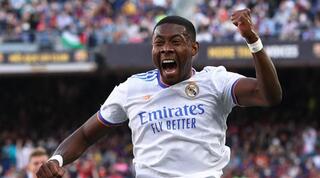 דויד אלאבה חוגג