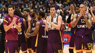 שחקני הפועל חולון