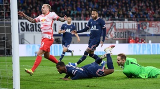 ג'ורג'יניו ויינאלדום כובש