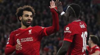 סדיו מאנה ומוחמד סלאח חוגגים