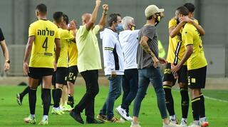 שחקני נתניה ובני לם מרוצים בסיום