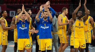 שחקני מכבי ת"א