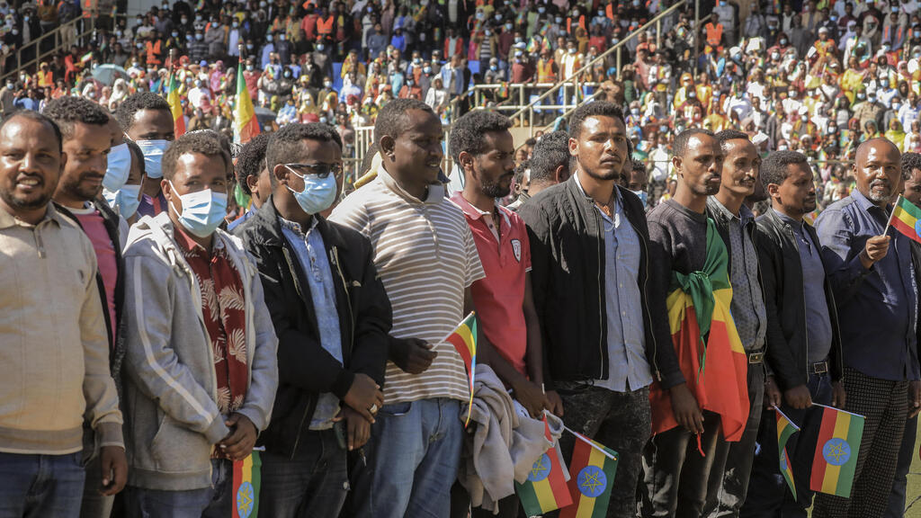 אתיופיה אדיס אבבה  אצטדיון מתגייסים חדשים ל צבא