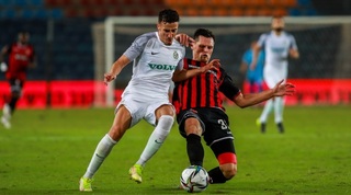 דולב חזיזה מול עומר אגבדיש