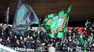 אוהדי מכבי חיפה בפראג