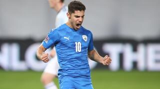 מנור סולומון חוגג