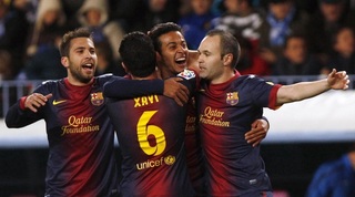 טיאגו חוגג עם צ'אבי בימיו בברצלונה