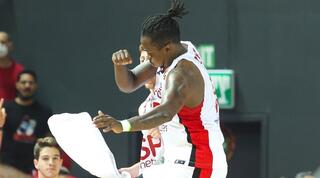 ג'ייקובן בראון