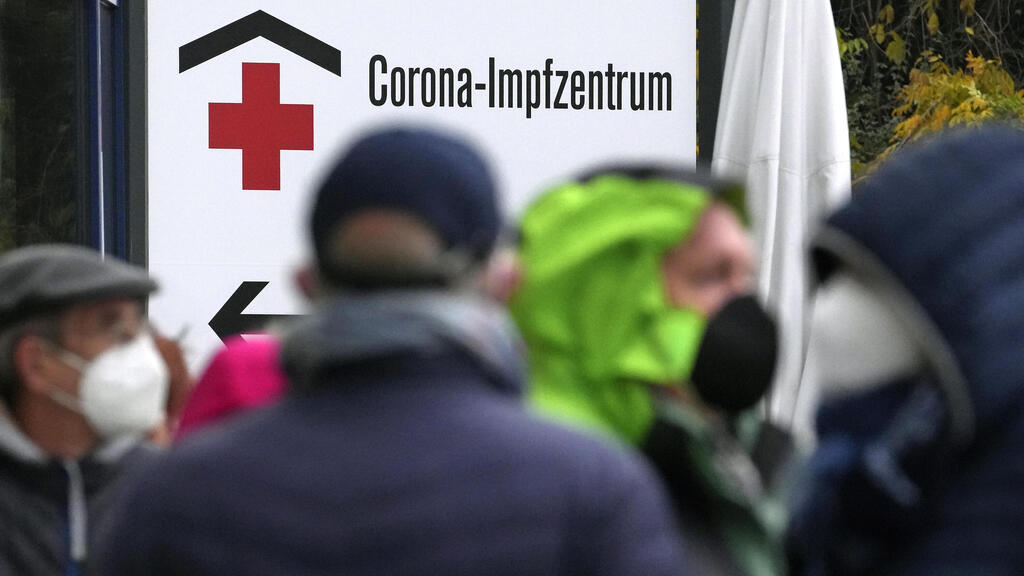 גרמניה קורונה תור ל חיסונים ברלין