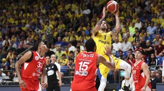 סקוטי ווילבקין עולה לסל