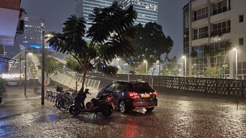 גשם בתל אביב