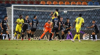 שחקני הפועל חיפה ובית"ר ירושלים