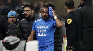 דימיטרי פאייה אחרי הפגיעה בראשו