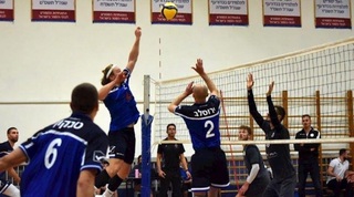 המפגש בין הוד השרון לכפר סבא