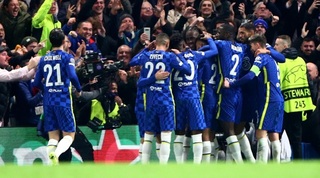 שחקני צ'לסי חוגגים