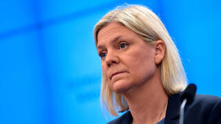 מגדלנה אנדרסון מונתה לראש ממשלה ב שבדיה והתפטרה אחרי שעות