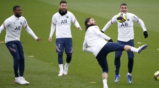 וראטי, ויינאלדום, מסי וראמוס באימון פ.ס.ז'