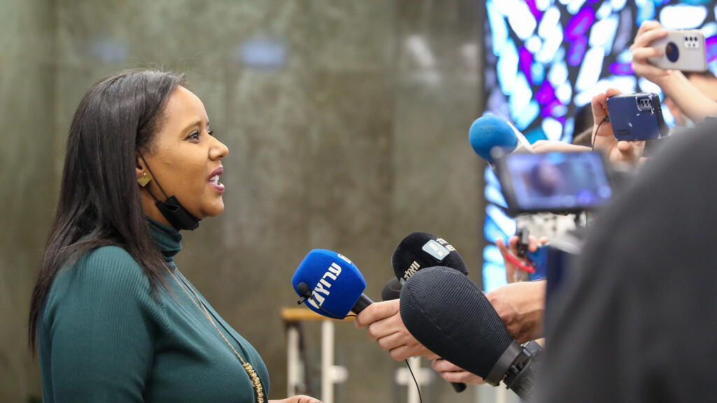 Пнина Тамано-Шата (Фото: Марк Исраэль Салем) ישיבת ממשלה