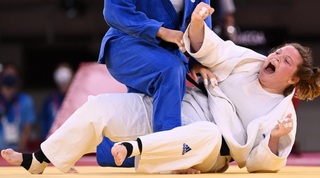 רז הרשקו חוגגת