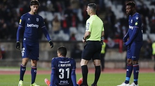 שחקני בלננשש שבורים