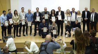 הספורטאים עם תעודות ההוקרה