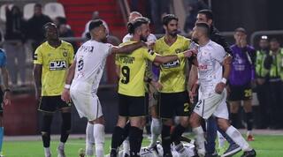 שחקני בית"ר ירושלים ובני סכנין מתעמתים