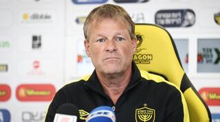 ארווין קומאן