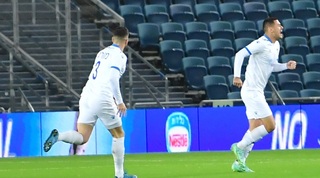 סטפן מילוסביץ' חוגג