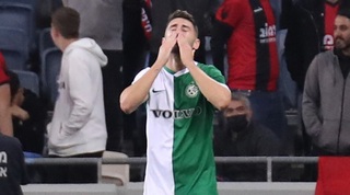 עומר אצילי חוגג