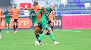 דן מורי ודובב גבאי במאבק