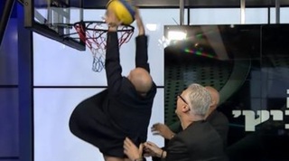 אייל ברקוביץ' מטביע