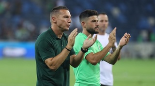 ברק בכר מודה לאוהדי מכבי חיפה