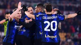 שחקני אינטר חוגגים