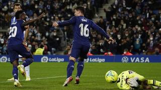 לוקה יוביץ' חוגג