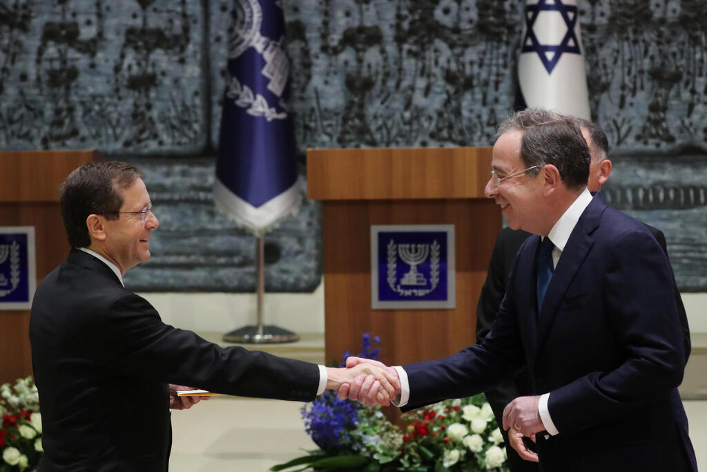 נשיא המדינה מקבל את כתב האמנה של שגריר ארה"ב בישראל תום ניידס